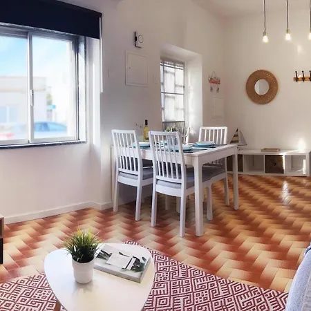 - Private Spacious Sunlit Patio Olhao