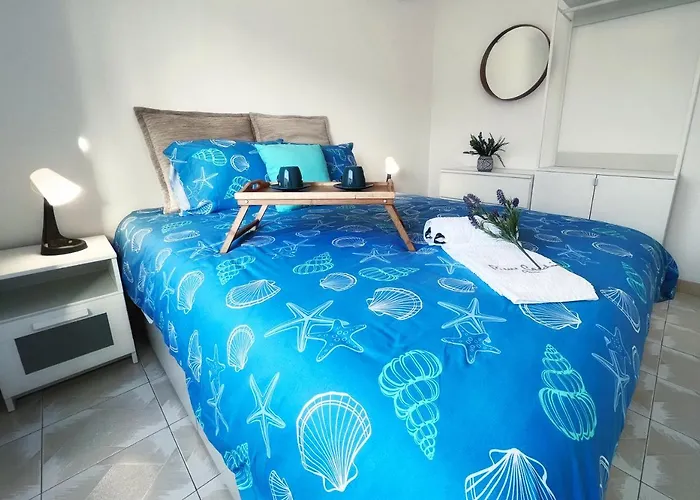 Prázdninový dům - Private Spacious Sunlit Patio *