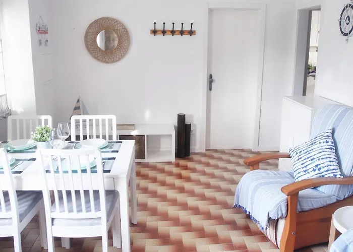 펜션 - Private Spacious Sunlit Patio