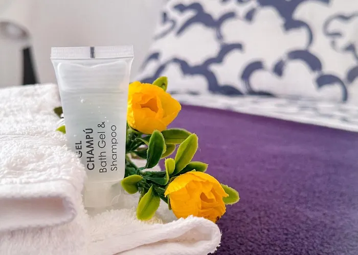 - Private Spacious Sunlit Patio Prázdninový dům